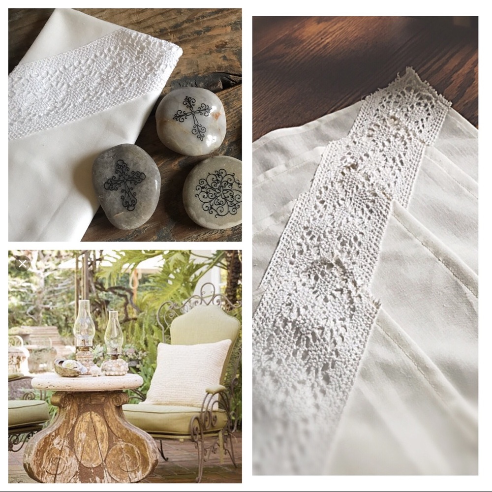 Set Of Four (4) Lace Accent Napkins